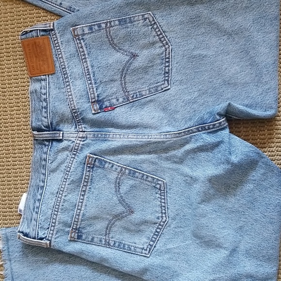 Womens Levi Jean's wedgie Icon fit shut up style - Picture 12 of 12